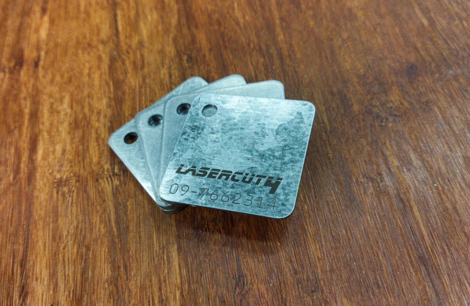 Corte Láser en Acero Germanizado